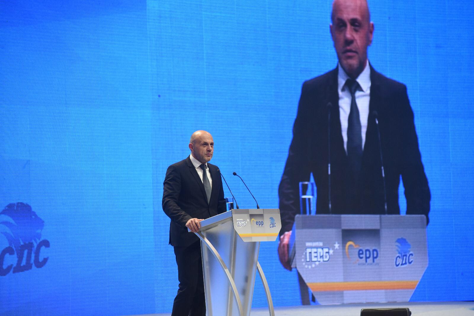 Вицепремиерът Томислав Дончев пред ГЕРБ: Време е за надграждане