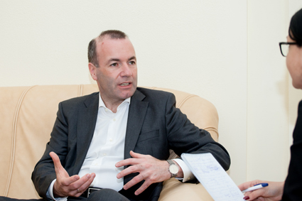 Манфред Вебер, водещ кандидат за председател на ЕК на ЕНП, пред „Труд“: Хелмут Кол и Бойко Борисов са примери за лидерство в Европа