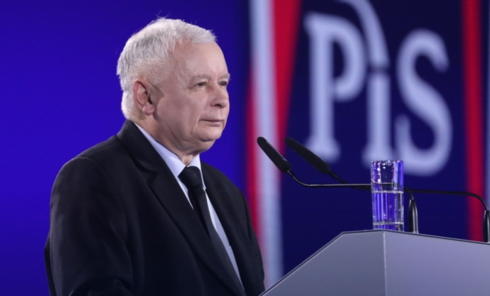 Управляващата „Право и справедливост“ спечели изборите в Полша