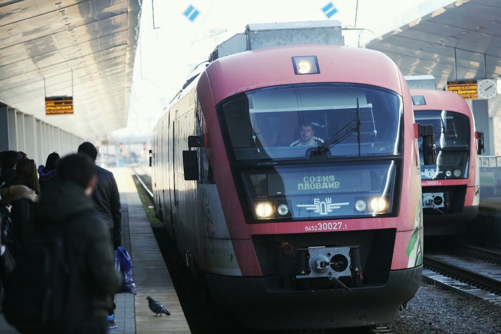 БДЖ подарява безплатно пътуване на децата по случай 1 юни