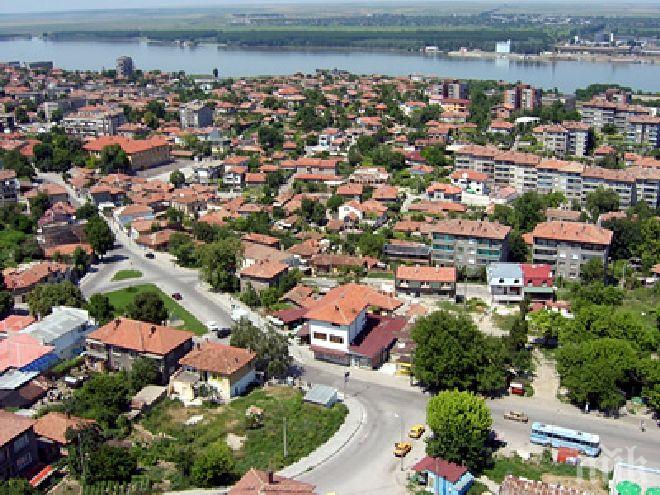 Ремонтират републикански пътища на територията на община Свищов
