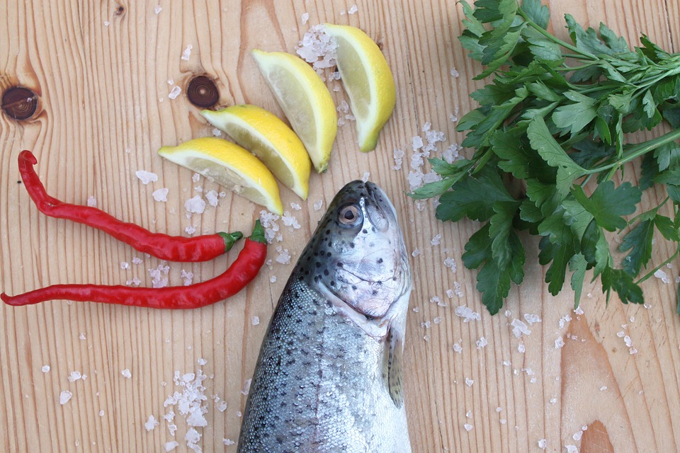 Вкусни риби по гръцки и народна цаца по български в Несебър