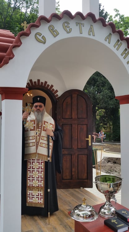 Спешната болница на Варна се сдоби с параклис