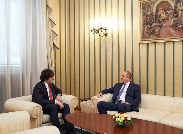 Президентът Радев: България и Грузия трябва да използват стратегическото си положение на двата бряга на Черно море