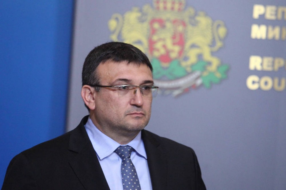 Министър Маринов не смята, че Явор Колев трябва да подава оставка