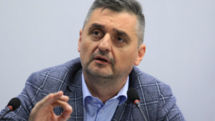 Кирил Добрев поема предизборния щаб на БСП (Обзор)