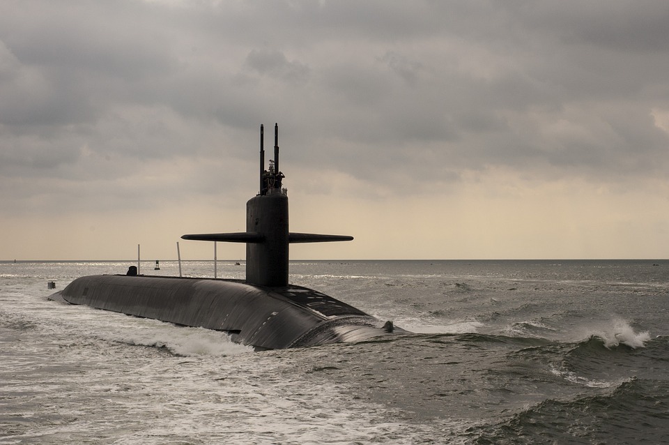 14 моряци са загинали при пожар на руска изследователска подводница 