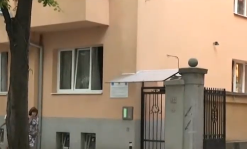 Служители на частна занималня оставиха 2-годишно дете два часа без надзор в планината