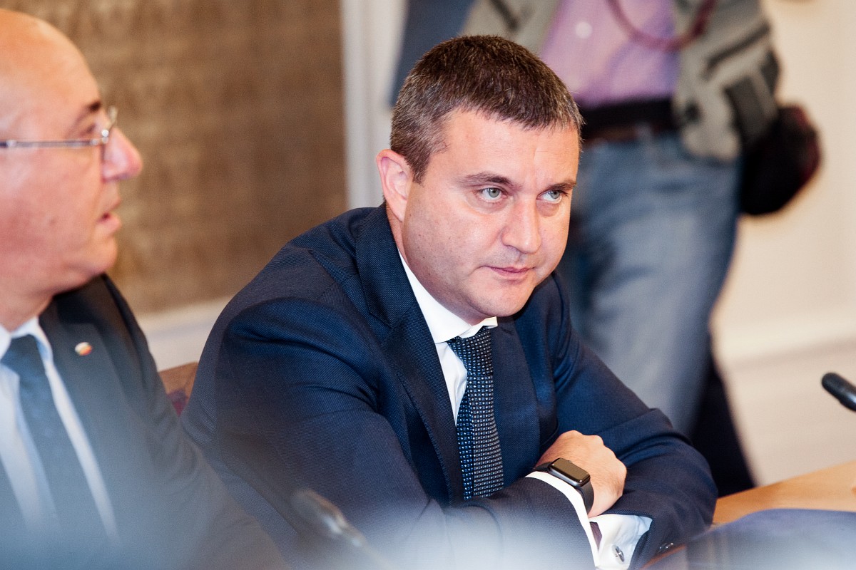 Горанов: Дразгите в „Обединени патриоти“ не са приятни, ние държим на коалицията