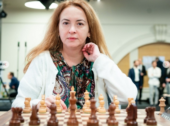 Стефанова с титла в Китай