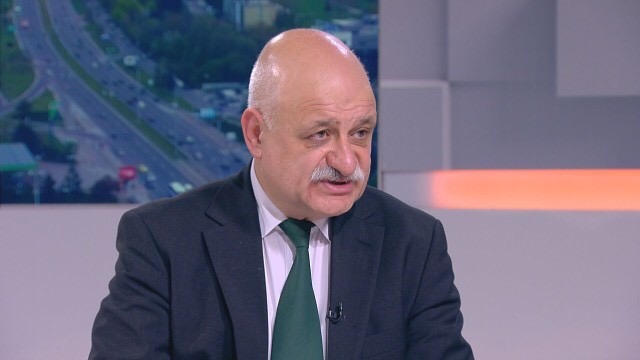 И Окръжният съд отмени уволнението на проф. Николай Проданов от ВТУ