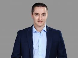 Депутатът от БСП Явор Божанков: Зам.-губернаторът на Велико Търново Детелина Борисова с имоти на занижени цени