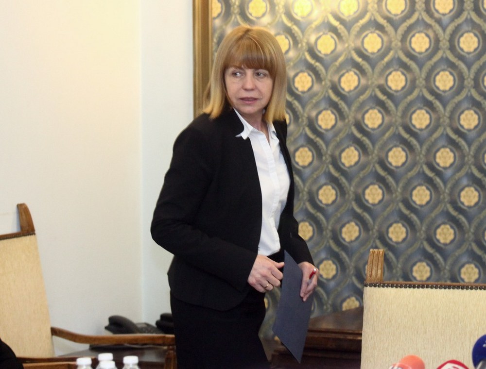 Фандъкова обявява през септември дали ще се кандидатира отново за кмет на София