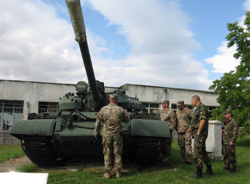 Военни от САЩ проведоха обучение във формирование в Сливен