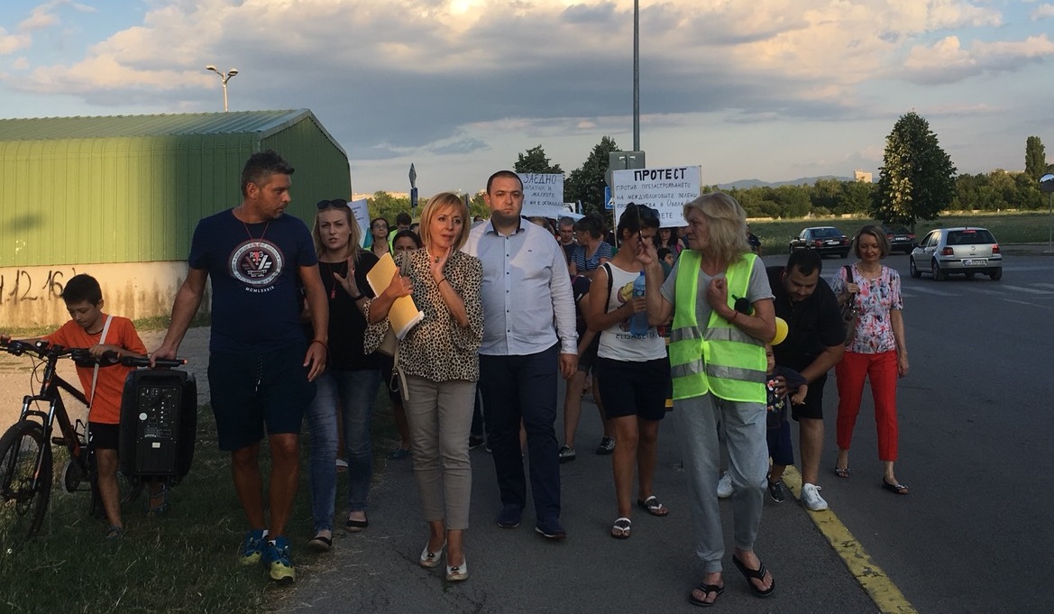 Владимир Петров: Управляващите са слепи за проблемите на гражданите във „Връбница“