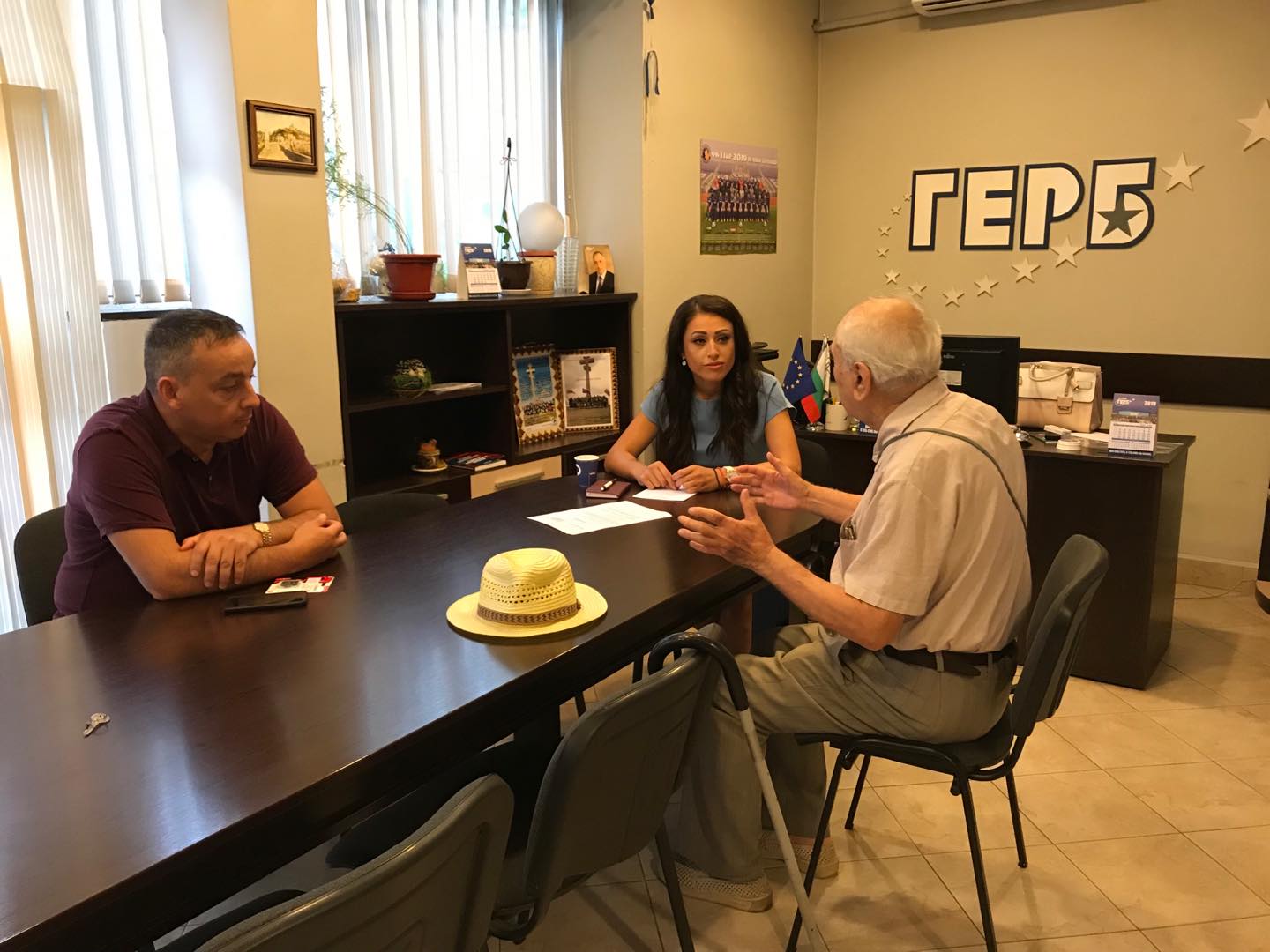 Депутатът Станислава Стоянова се отчете по време на приемна за жителите на Търново