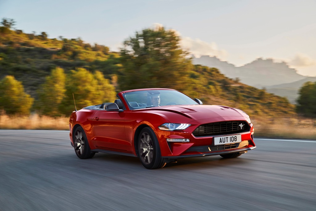 Mustang стана на 55 години