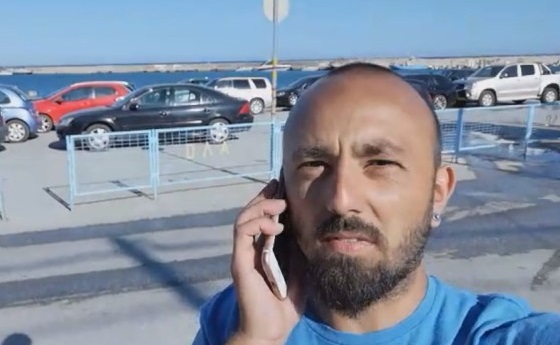 Блокиран българин на остров Самотраки: Вече няколко дни никой не ни дава информация дали ще има ферибот