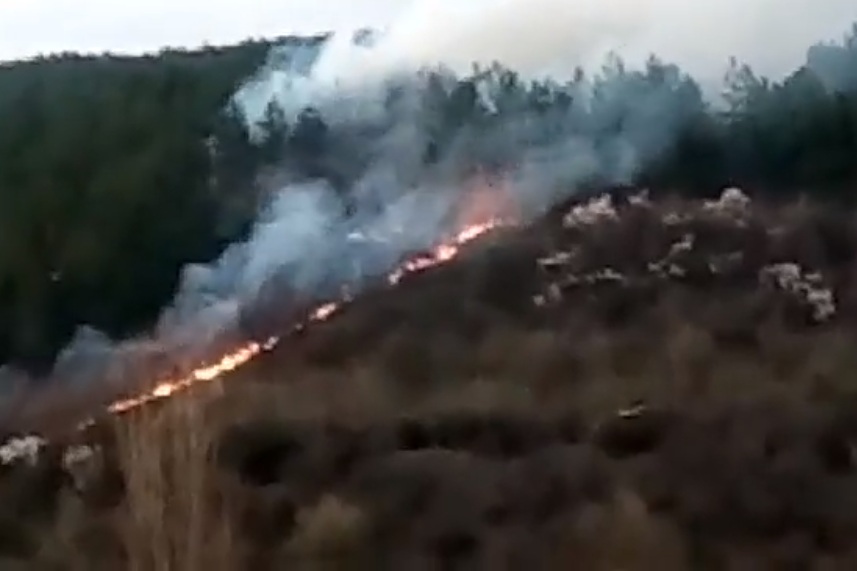 Огромен пожар е избухнал в района на Кършия в Дупница