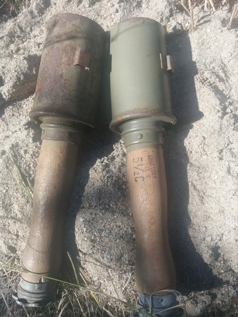 Военни унищожиха две ръчни гранати, открити в жилищен блок във Видин