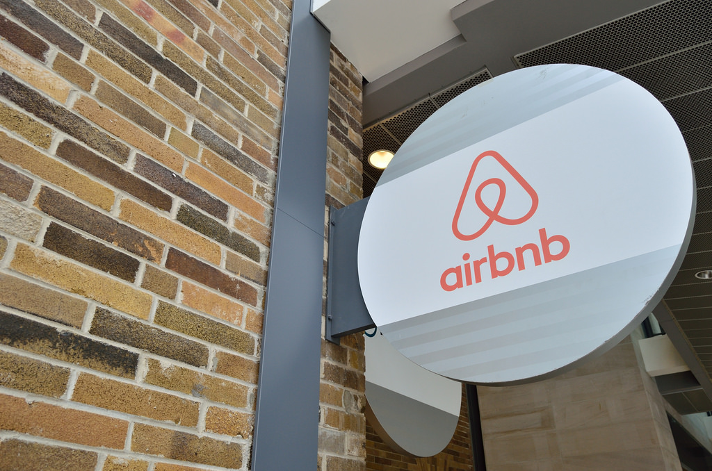 Airbnb събуди търсенето на жилища в Гърция