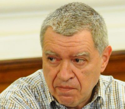 Проф. Михаил Константинов пред „Труд“: В София изборните материали трябва да се приемат на три места