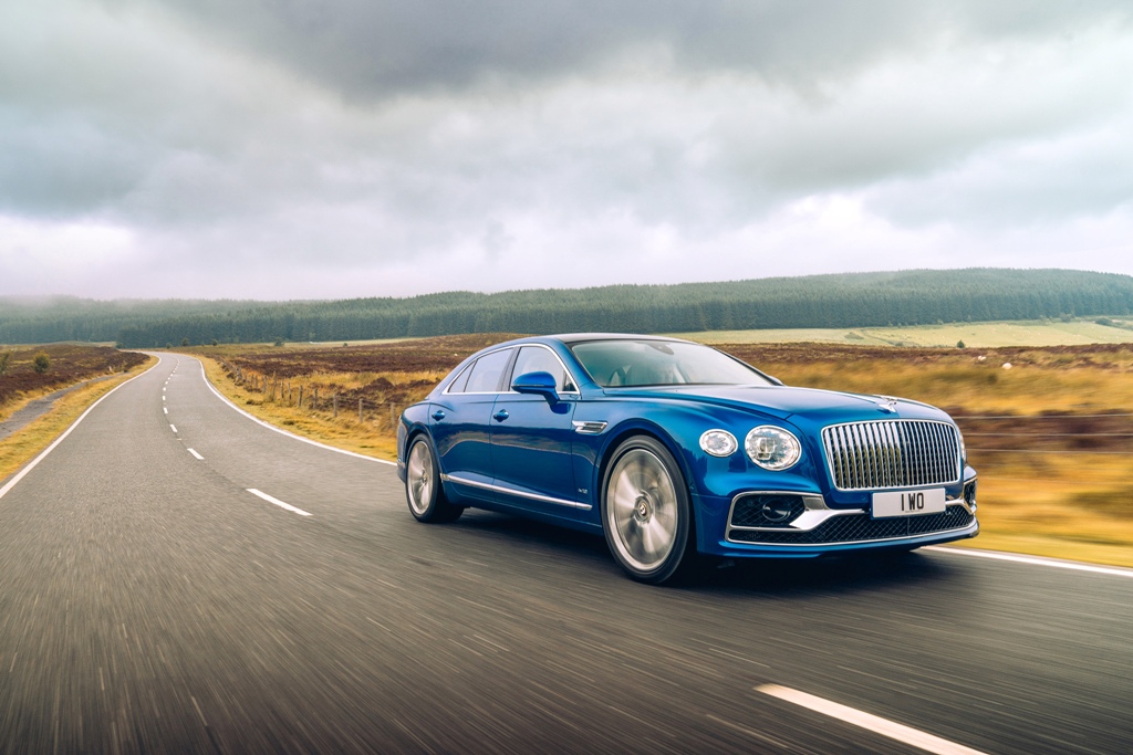 Платиха 700 000 евро за най-скъпото ново Bentley