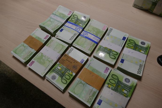 Търновската полиция издирва собственика на крупна сума пари