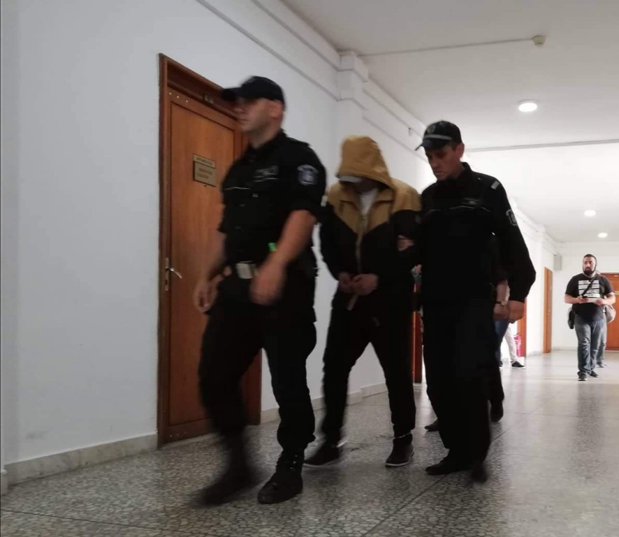 Убиецът на хазартния бос Миджурина иска съкратено следствие