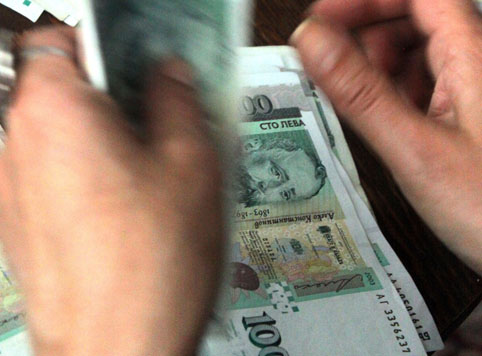 Българите забогатяха с 2,9% за година