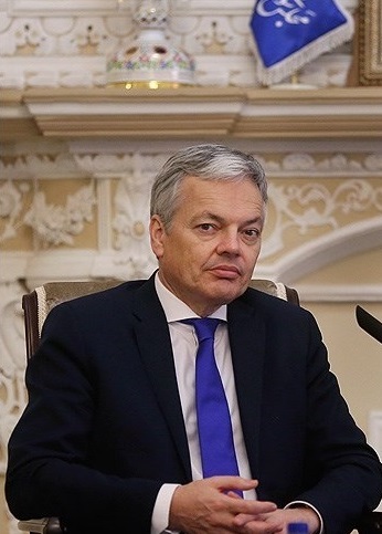 Проверяват белгийския вицепремиер и кандидат за еврокомисар за пране на пари