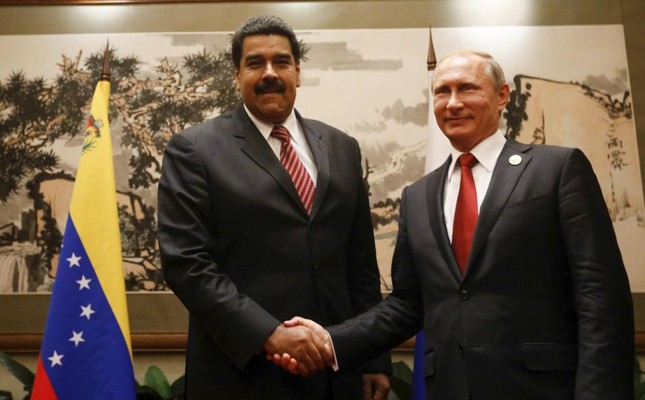 Николас Мадуро на гости при Путин