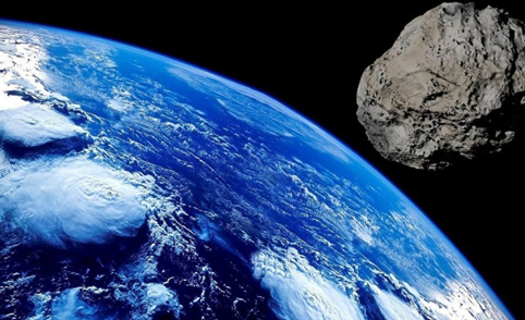 Астероид фантом на косъм от Земята