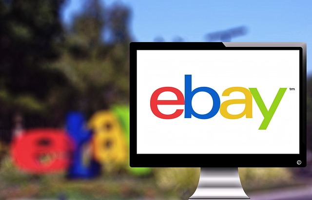 Изпълнителният директор на eBay Inc. подаде оставка