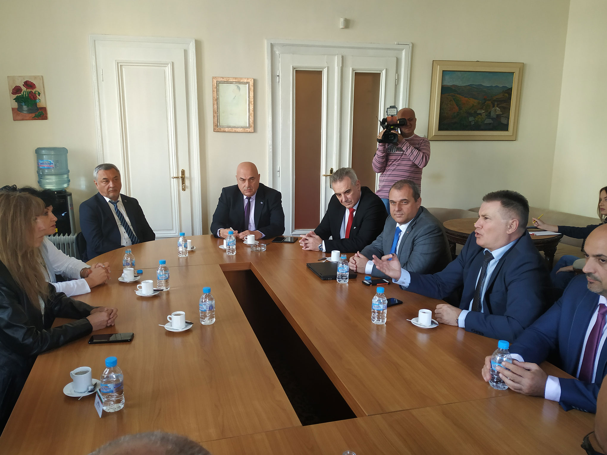ВМРО подкрепи медицинските сестри за увеличение на заплатите им