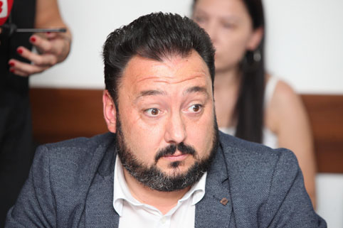 СЕМ решава дали да отстрани директора на БНР Светослав Костов