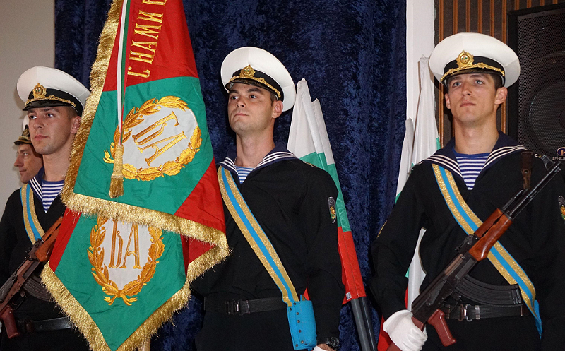 Морската Алма матер откри новата учебна година