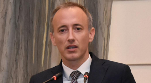 Министър Вълчев: Трябва да се дадат много повече знания и умения на днешните поколения ученици и студенти