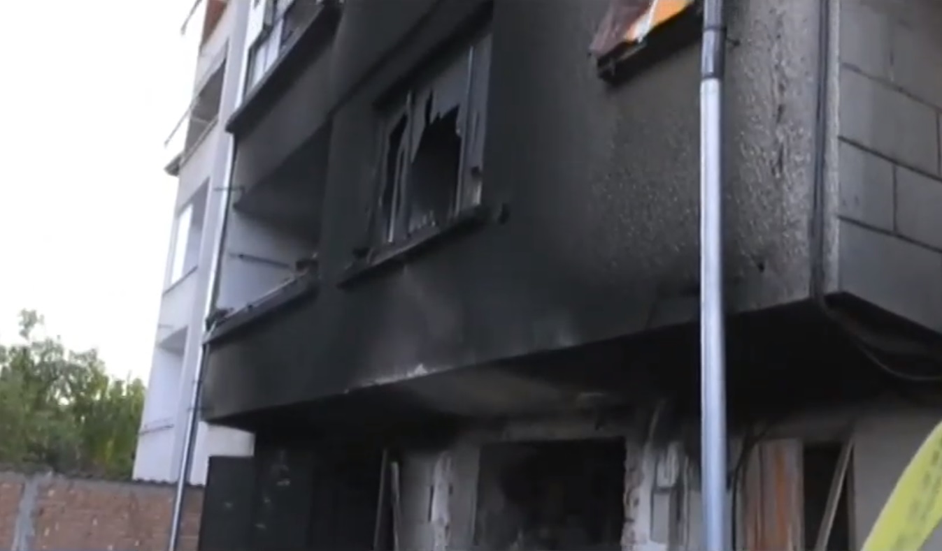 Евакуираха сградата с взривения джип в Монтана, била газифицирана