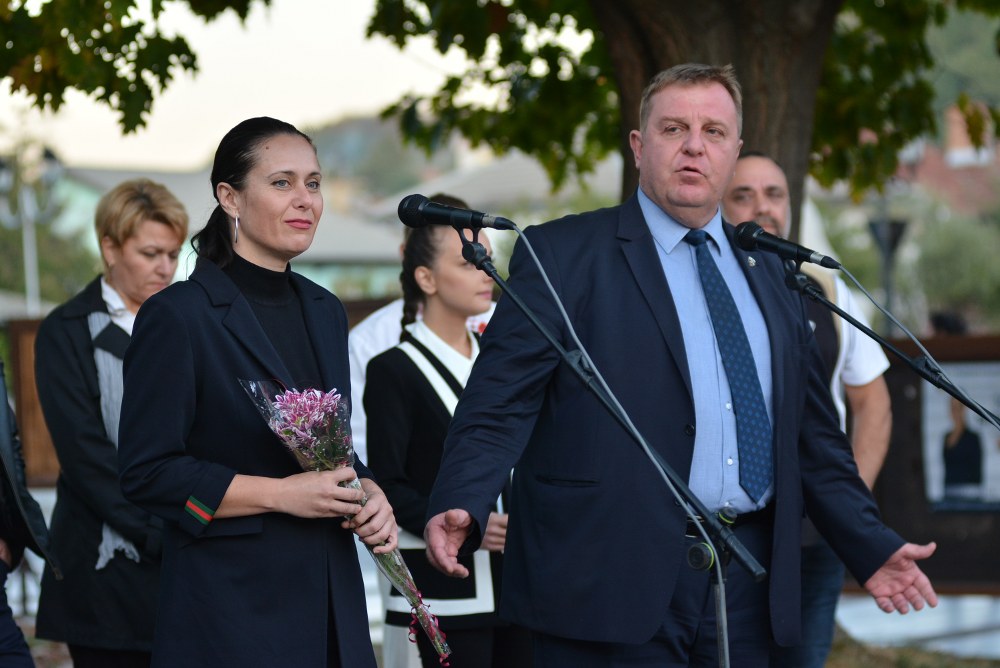 Красимир Каракачанов в Трявна в подкрепа на кандидат-кмета Силвия Кръстева и листата на ВМРО