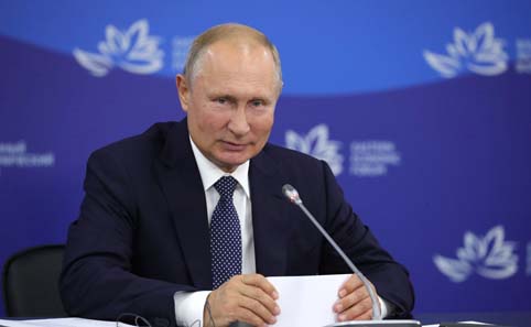 Българите вярват повече на Путин, отколкото на Меркел