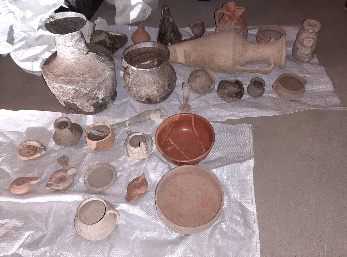 ГДБОП разби международен канал за трафик на културни ценности от България, иззети са над 4600 предмета