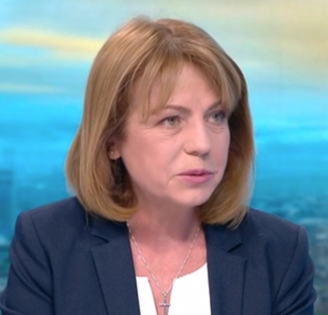Фандъкова: Манолова няма решения за проблемите на София