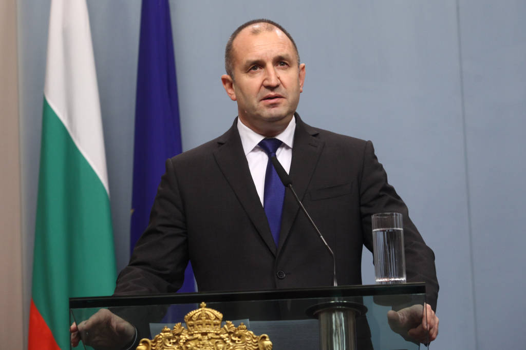 Президентът Радев връща указа за назначаване на Иван Гешев за главен прокурор