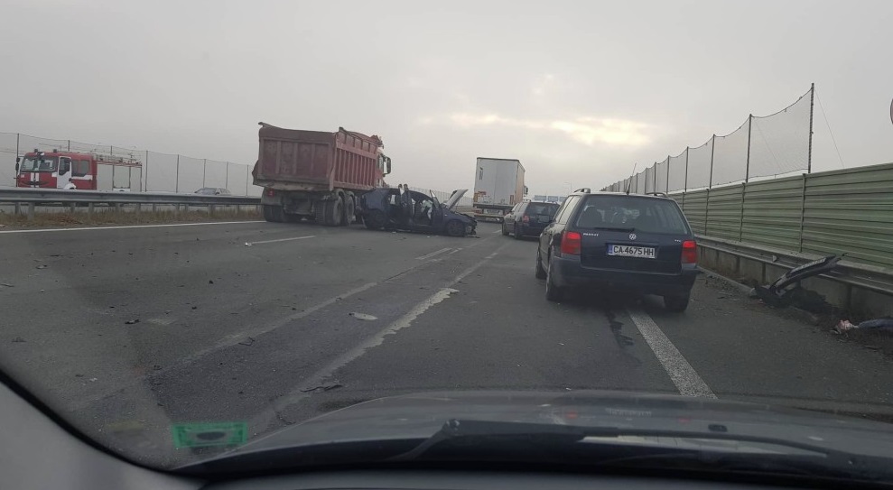 Катастрофа задръсти Северната скоростна тангента в посока Варна
