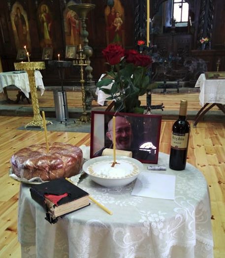 Положиха урна с праха на Милчо Левиев в Елена