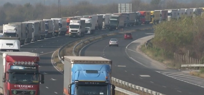 30-километрова опашка от тирове се образува на ГКПП "Капитан Андреево"