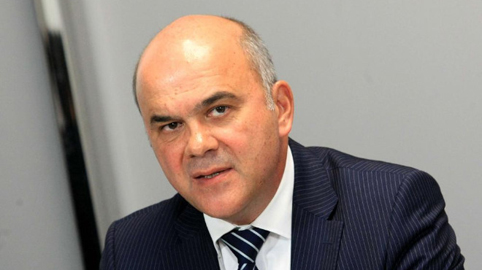 Министър Петков: Хората няма да бъдат ощетени при изплащането на болничните