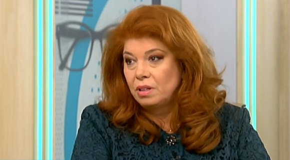 Вицепрезидентът Йотова: Започна кампания срещу евентуален втори мандат на Румен Радев