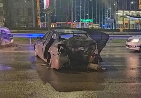 Млада жена загина при тежка катастрофа в София